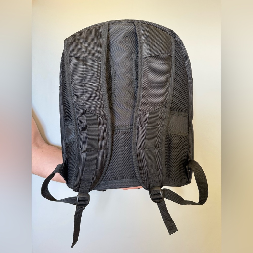 Kenneth Cole Reaction Backpack - Picture 2 of 8